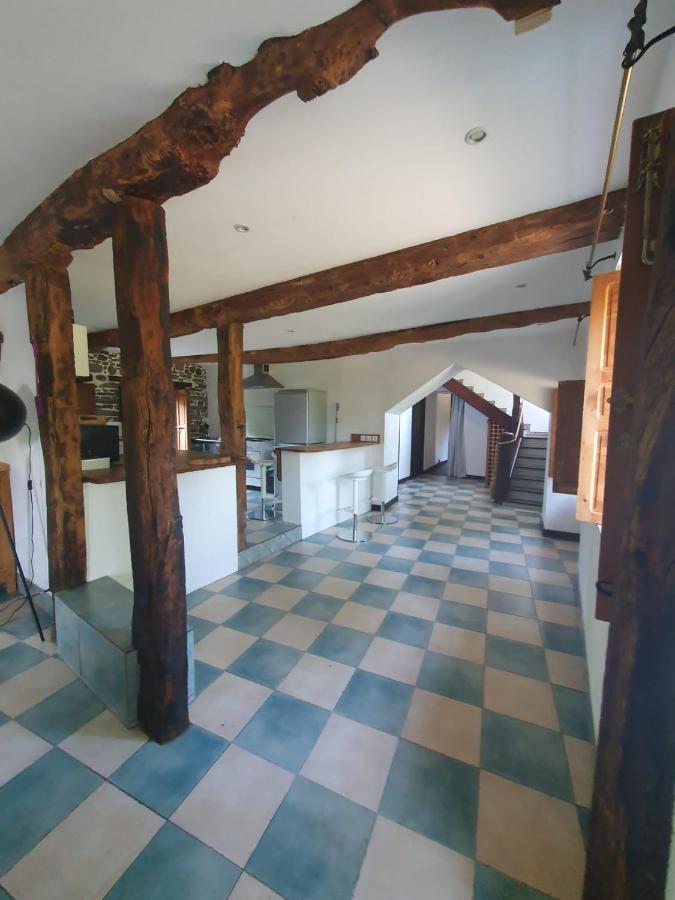 Maison En Pierre Dans Son Nid De Verdure Roz-Landrieux Екстериор снимка