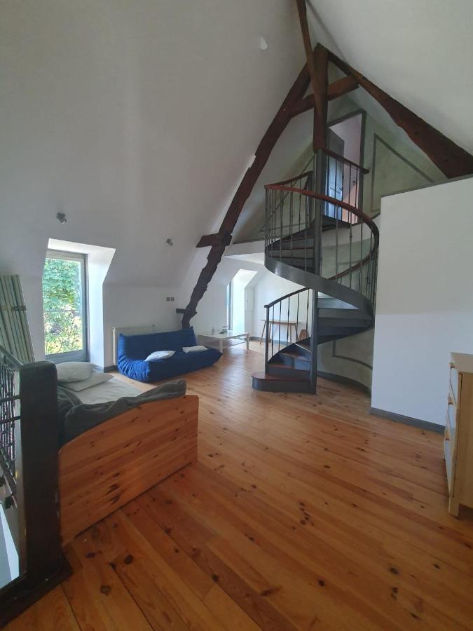 Maison En Pierre Dans Son Nid De Verdure Roz-Landrieux Екстериор снимка