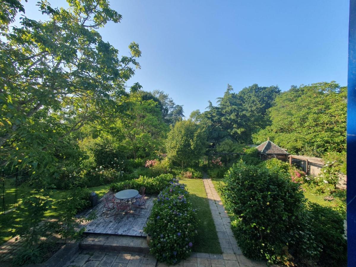 Maison En Pierre Dans Son Nid De Verdure Roz-Landrieux Екстериор снимка